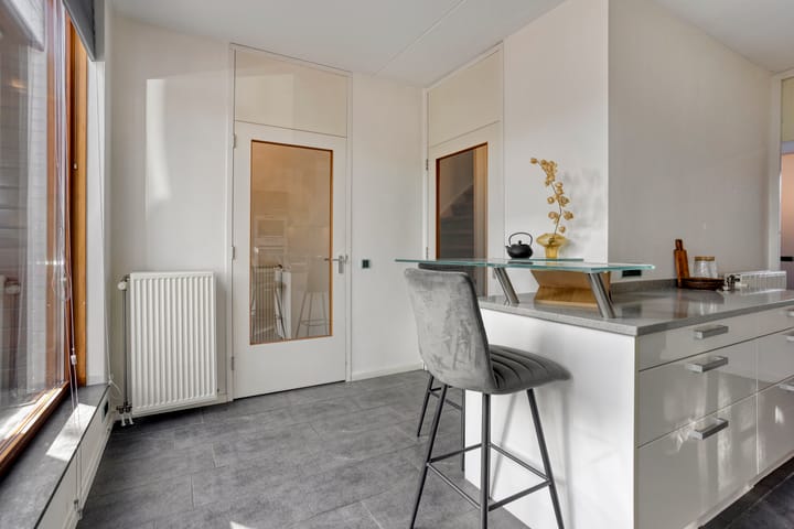 Tussenwoning te koop: Grasbloem 57, Eindhoven