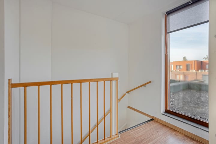 Tussenwoning te koop: Grasbloem 57, Eindhoven
