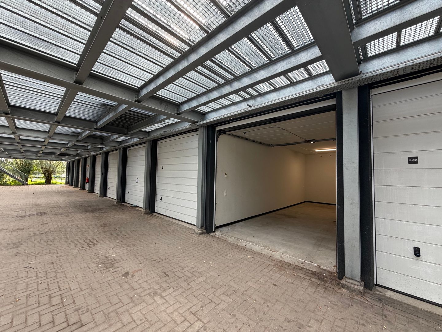 Bekijk foto 3 van Vlielandseweg 20