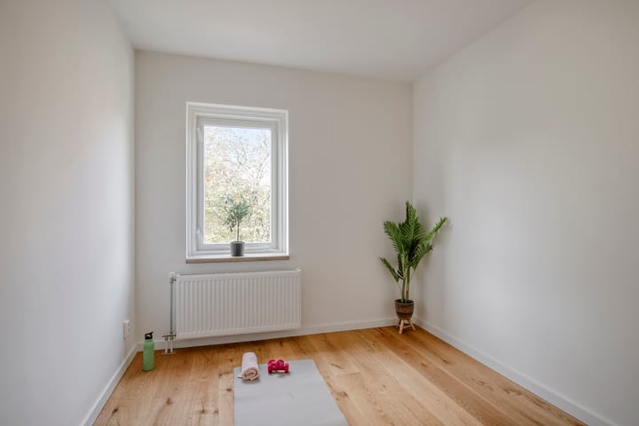 Tussenwoning te koop: Anne Franklaan 106, Bussum