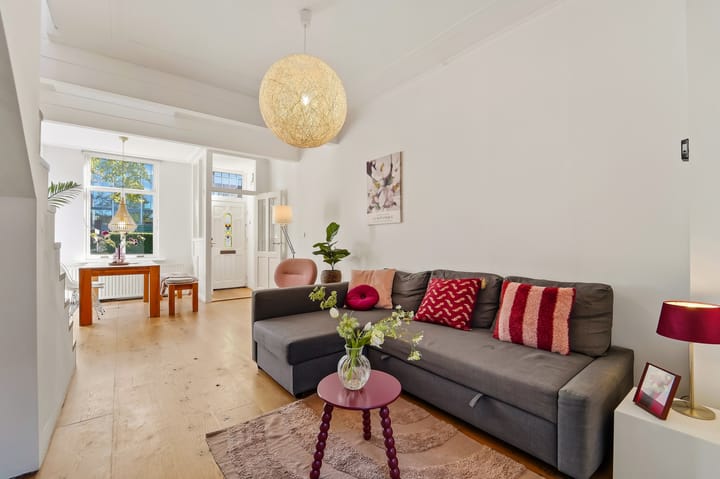 Tussenwoning te koop: Zuiderstraat 298, Delft