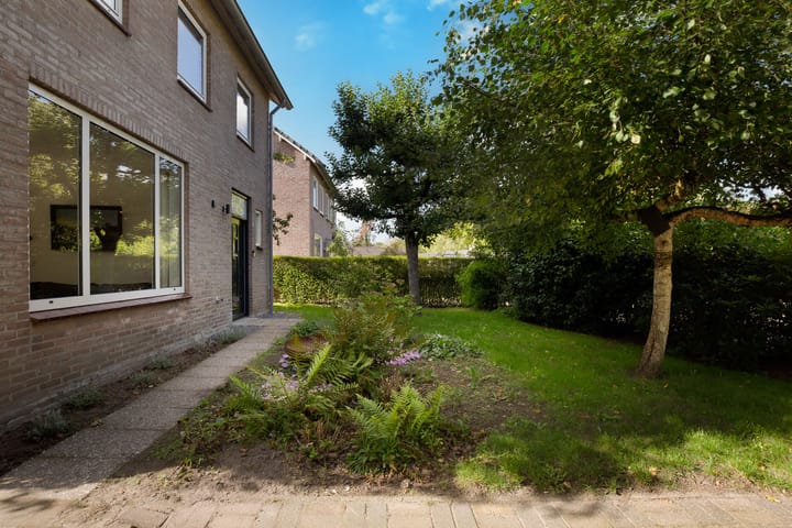 Vrijstaande woning te koop: Mgr Frenkenstraat 53, Nuenen