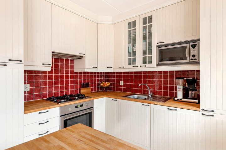 Tussenwoning te koop: Nederburcht 5, Buren (Ge)
