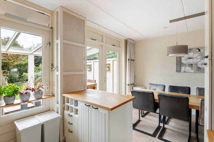 Tussenwoning te koop: Nederburcht 5, Buren (Ge)