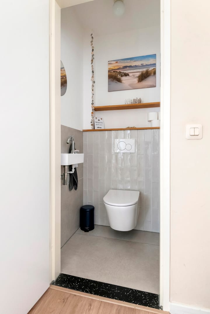 Tussenwoning te koop: Nederburcht 5, Buren (Ge)
