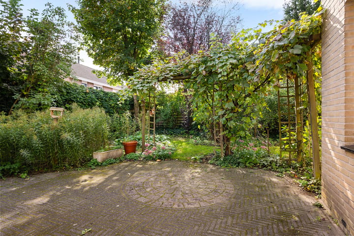 Vrijstaande woning te koop: Jan Toetlaan 8, Ijhorst