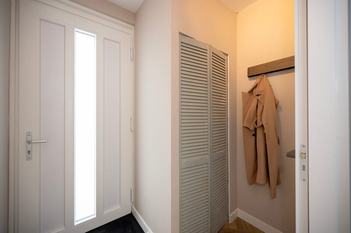 Tussenwoning te koop: Bloemstede 308, Maarssen