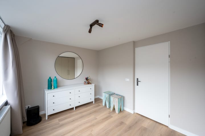 Tussenwoning te koop: Bloemstede 308, Maarssen