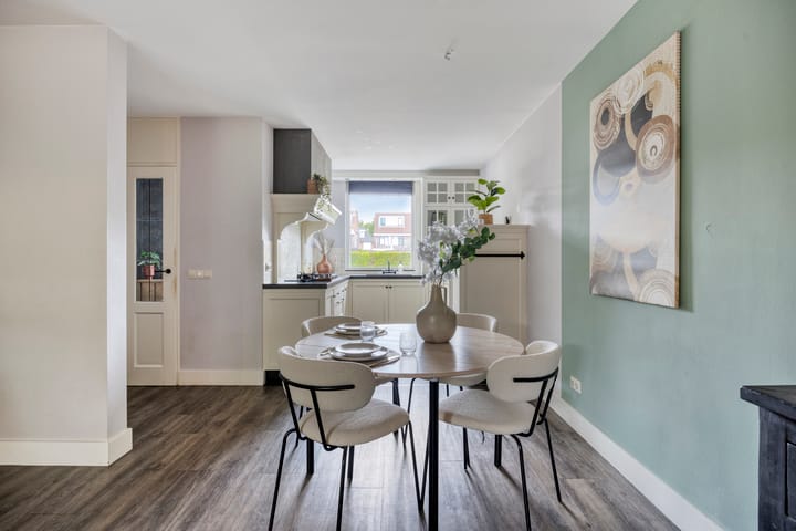 Tussenwoning te koop: Klaverweide 14, Barneveld