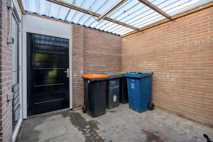 Tussenwoning te koop: Klaverweide 14, Barneveld