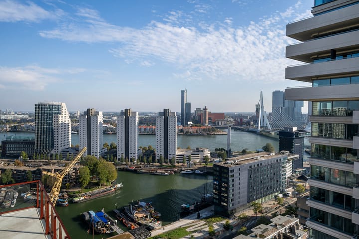 Appartement te koop: Baan 34B23, Rotterdam