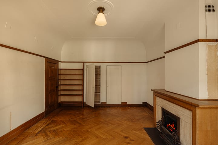 Tussenwoning te koop: Pieter de Hoochstraat 32, Amsterdam