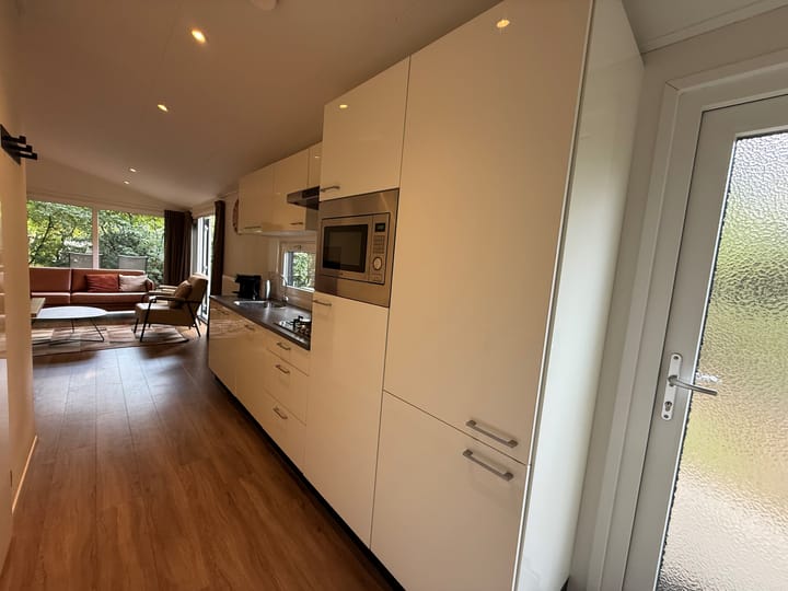 Vrijstaande woning te koop: Barteweg 15R30, Ede