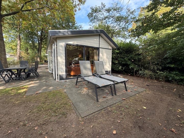 Vrijstaande woning te koop: Barteweg 15R30, Ede