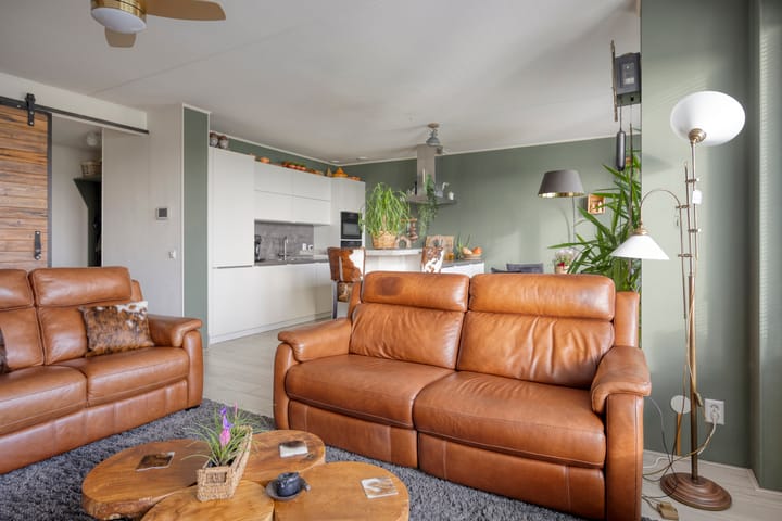 Appartement te koop: Woudevoirt 26, Zoeterwoude