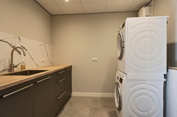 Vrijstaande woning te huur: Lingedijk 138, Tricht