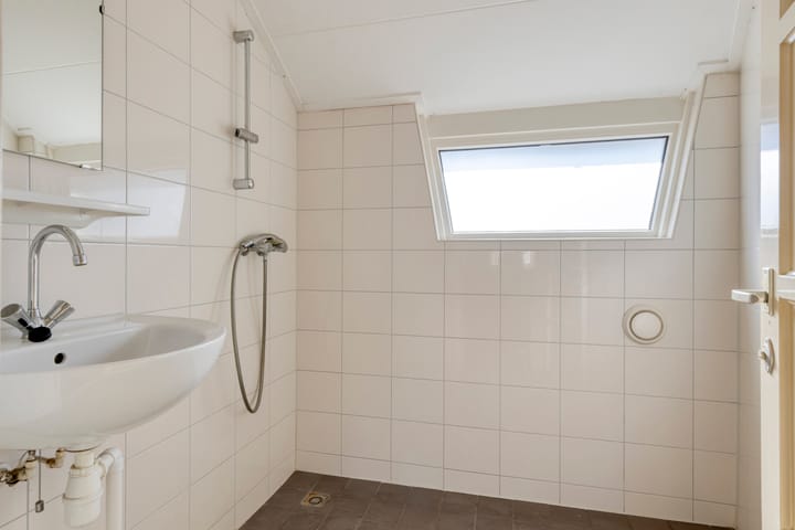 Tussenwoning te koop: Beatrixlaan 123, Vlissingen
