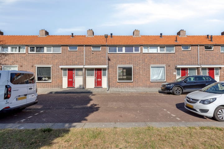 Tussenwoning te koop: Beatrixlaan 123, Vlissingen