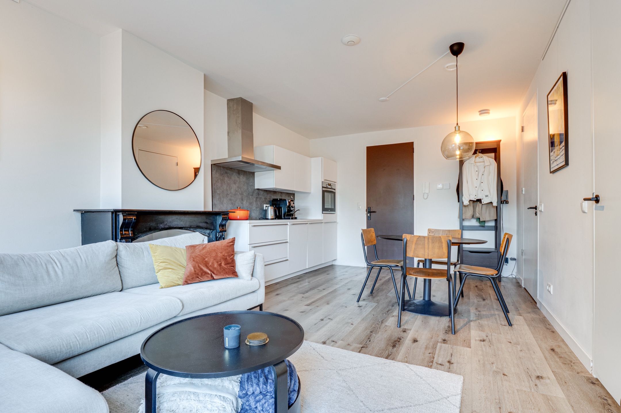 Photo 9 of Voorstraat 23-A