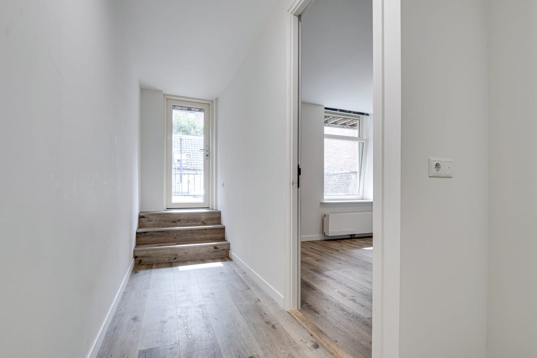 Photo 16 of Voorstraat 23-A