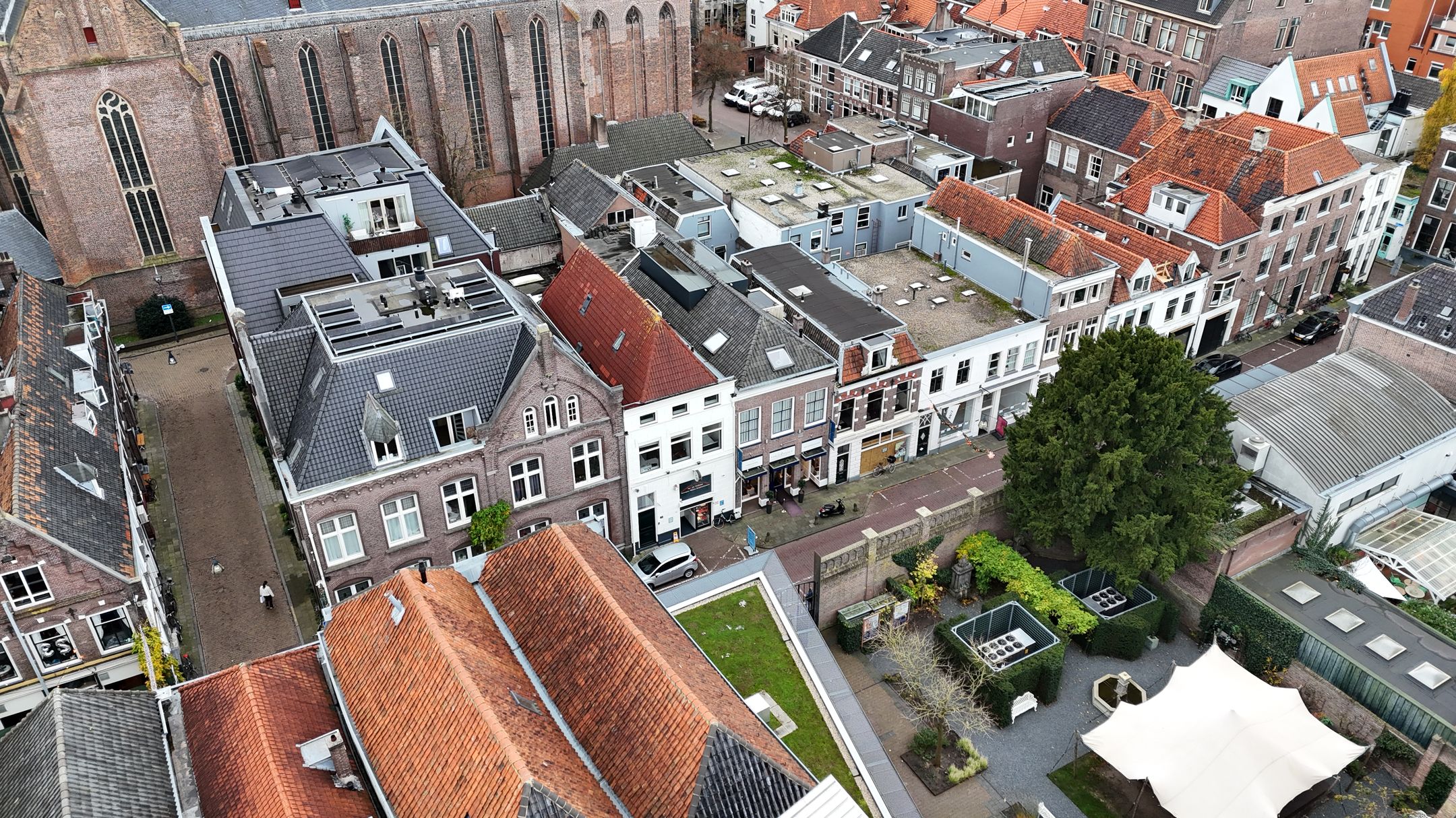 Photo 24 of Voorstraat 23-A