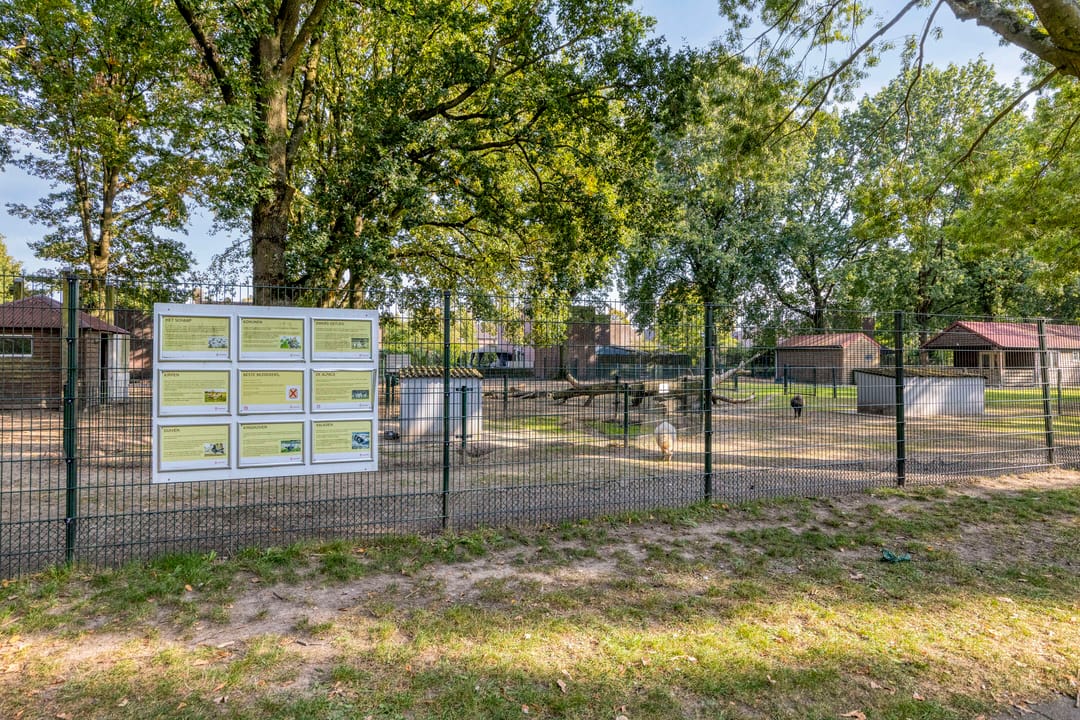 Photo 38 of Busweg 72