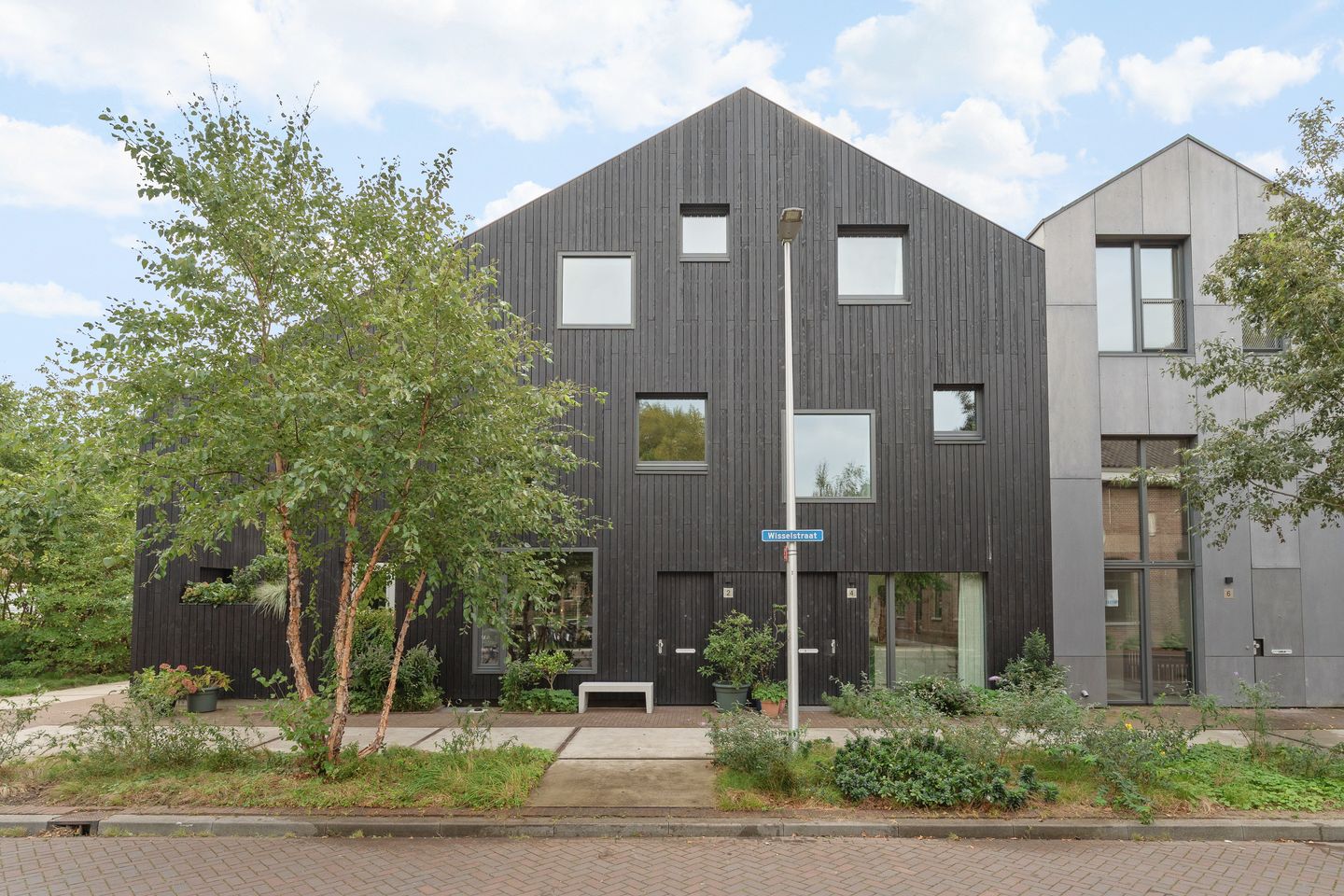 Foto 1 van Wisselstraat 2