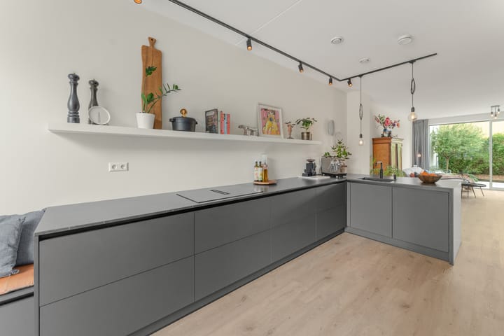 Tussenwoning te koop: Wisselstraat 2, Utrecht