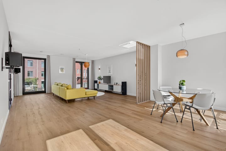 Hoekwoning te koop: Dukaatlaan 50, Utrecht