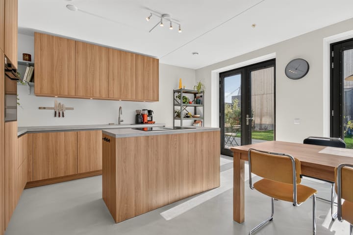 Hoekwoning te koop: Dukaatlaan 50, Utrecht