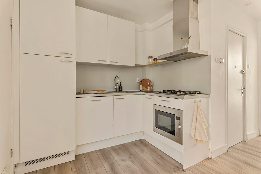 Photo 8 of Czaar Peterstraat 149-3