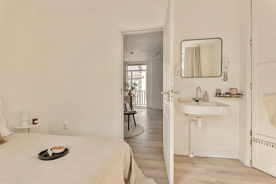Photo 16 of Czaar Peterstraat 149-3