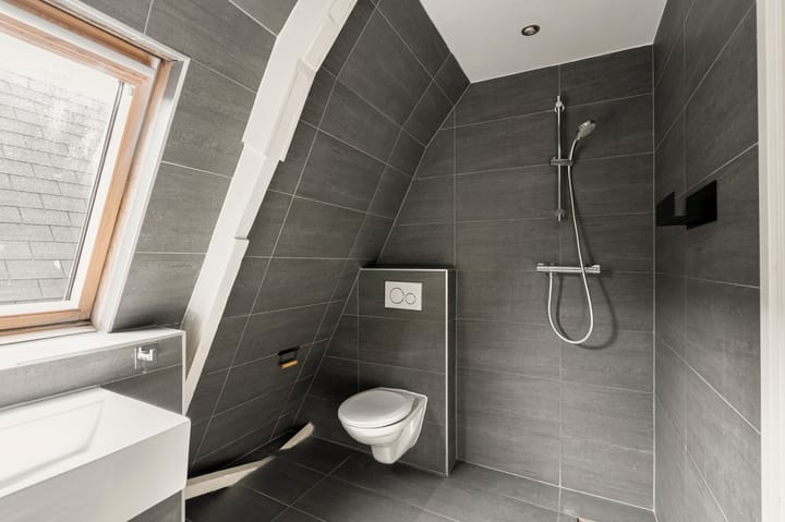 Studio te koop: Eerste van der Helststraat 72-4, Amsterdam