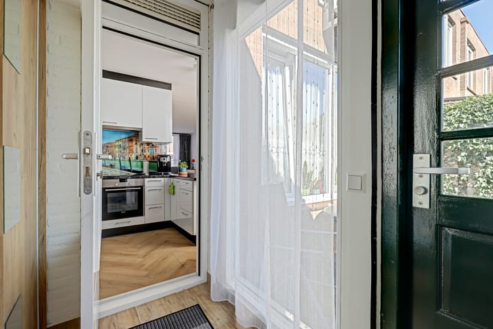 Tussenwoning te koop: Johanna Ufkesstraat 40, Breda