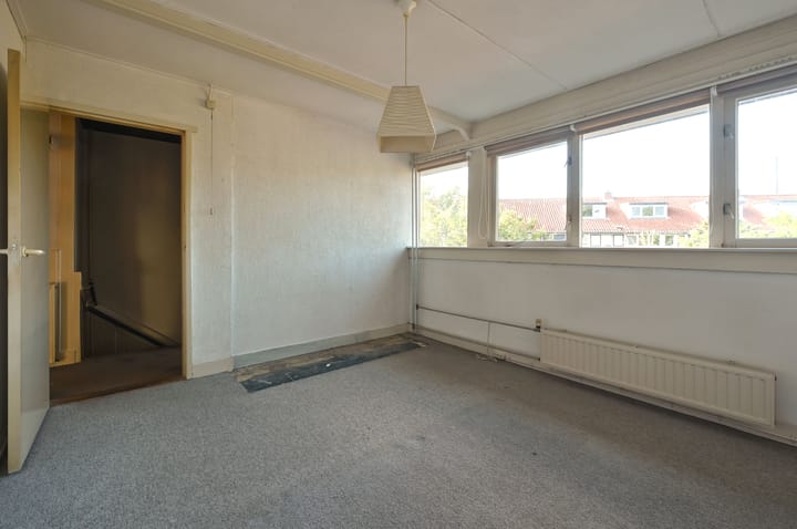 Tussenwoning te koop: Ampèrestraat 19, Hilversum