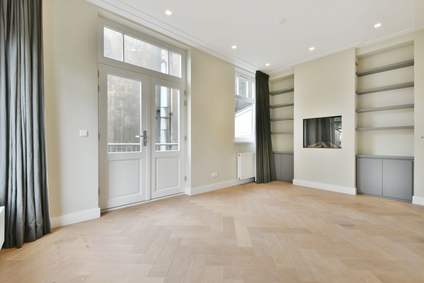 Foto 10 van Cornelis Schuytstraat 17-2