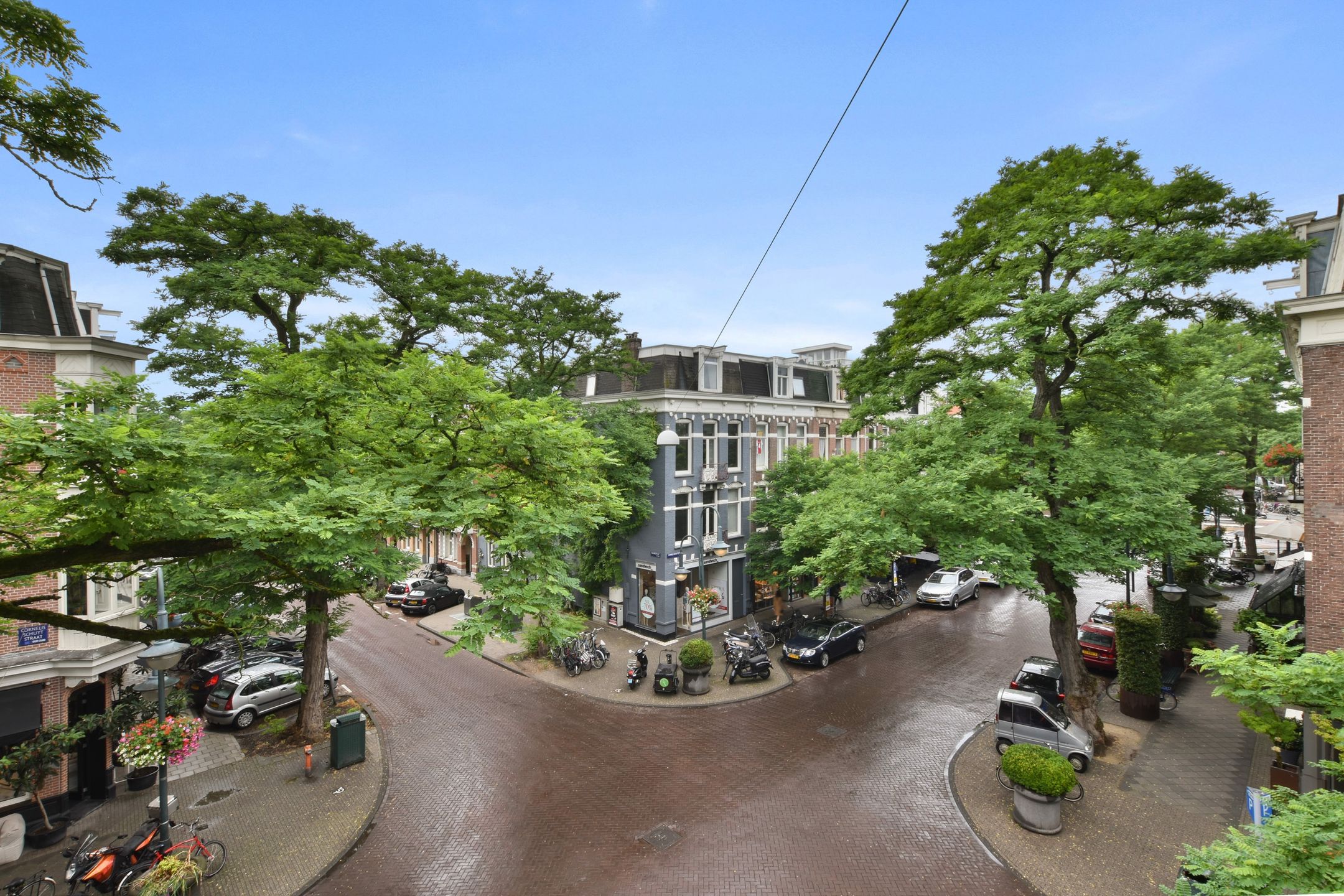 Foto 6 van Cornelis Schuytstraat 17-2