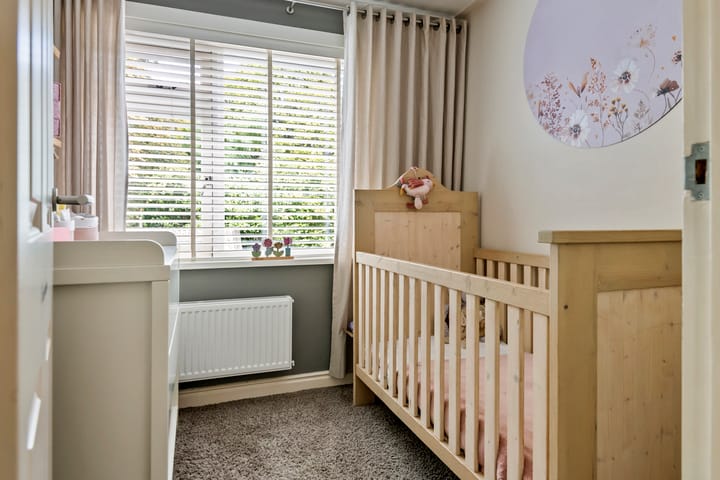 Twee-onder-één-kap te koop: Esdoornstraat 27, Geldermalsen
