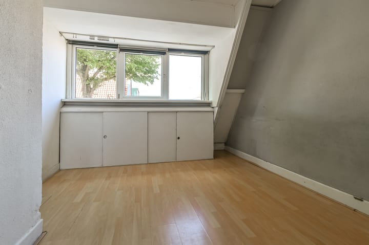 Tussenwoning te koop: Lindenstraat 31, Ijmuiden