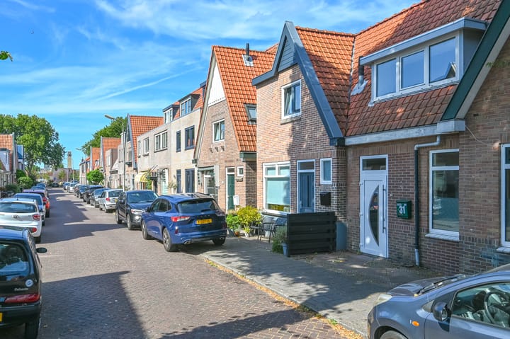 Tussenwoning te koop: Lindenstraat 31, Ijmuiden