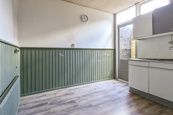 Tussenwoning te koop: Lindenstraat 31, Ijmuiden