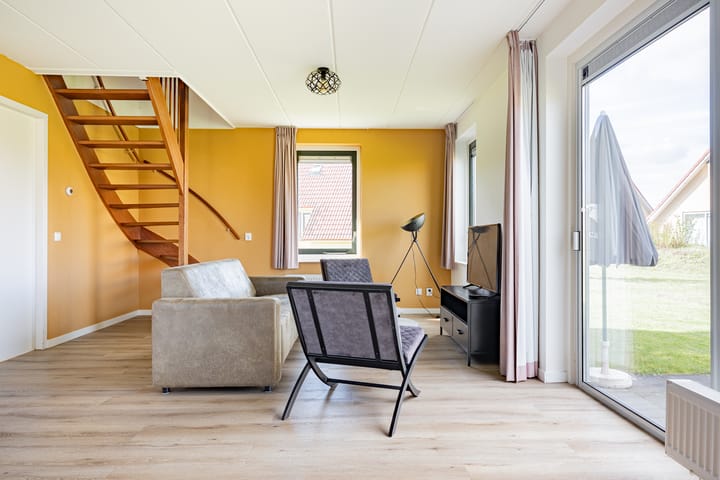 Vrijstaande woning te koop: Oranjekanaal NZ 10-0021, Wezuperbrug