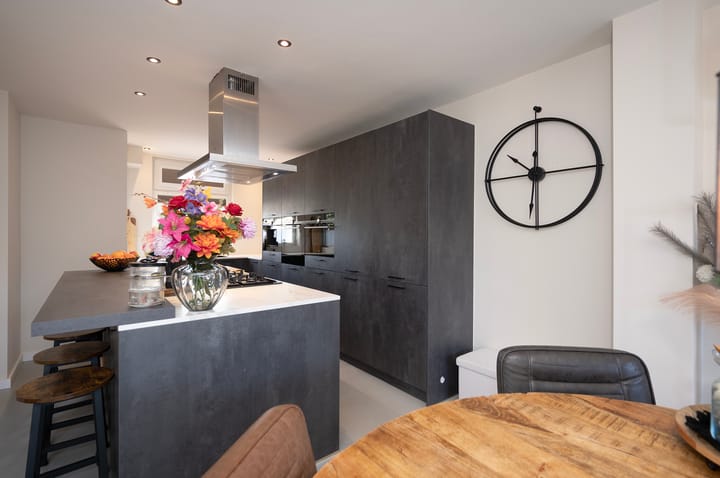 Tussenwoning te koop: Kamelenspoor 363, Maarssen