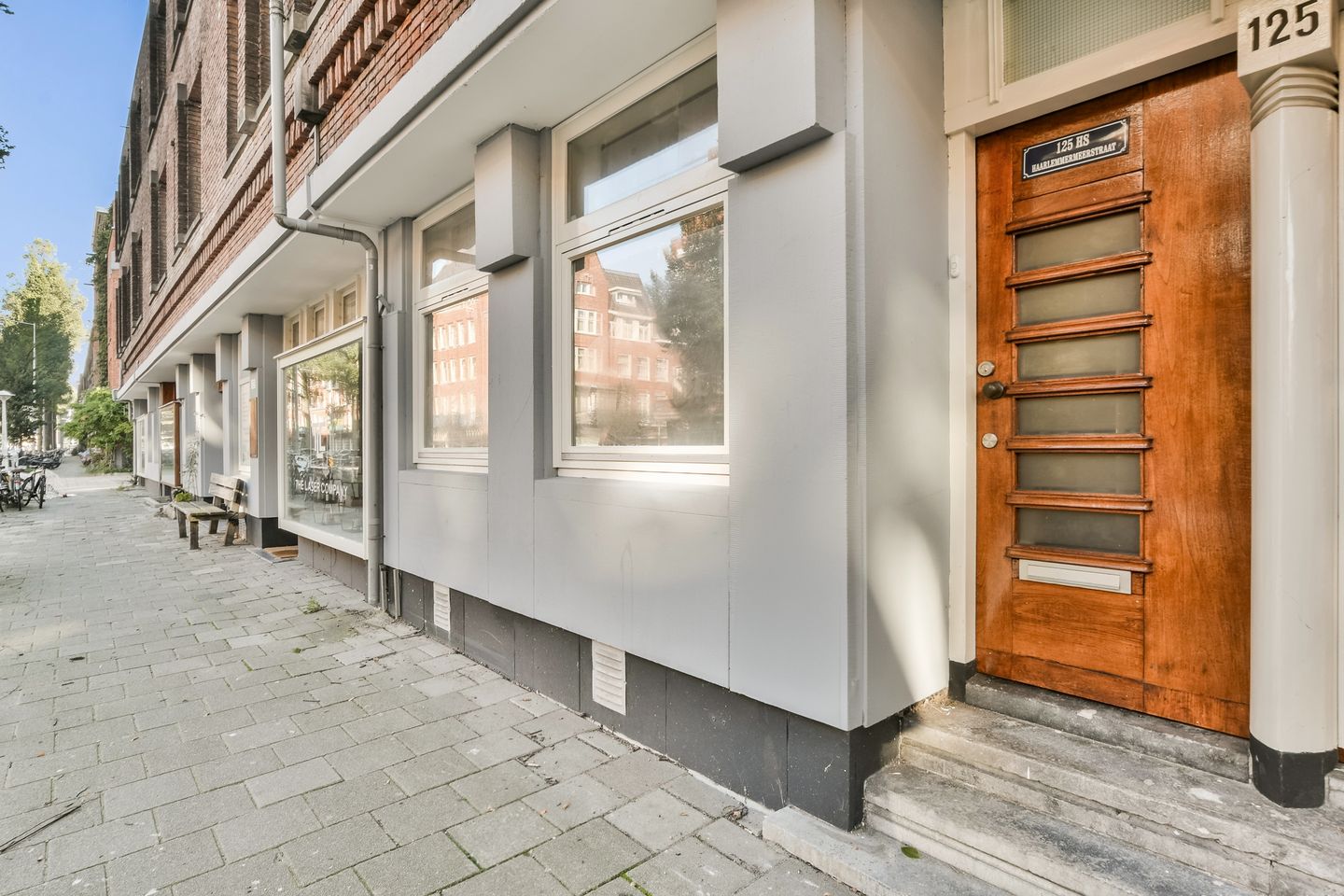 Photo 35 of Haarlemmermeerstraat 125-H