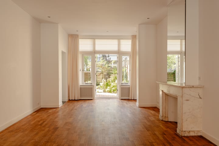Appartement te huur: Pieter de Hoochstraat 12H, Amsterdam