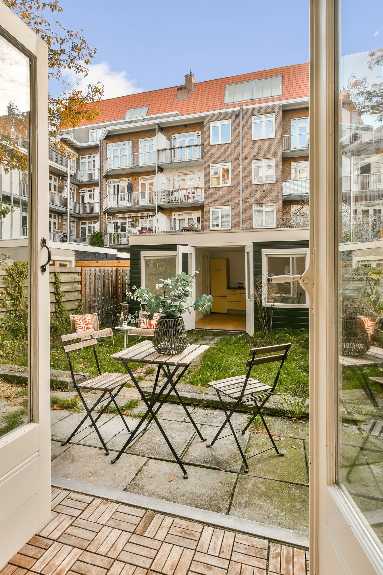 Photo 18 of Haarlemmermeerstraat 125-H