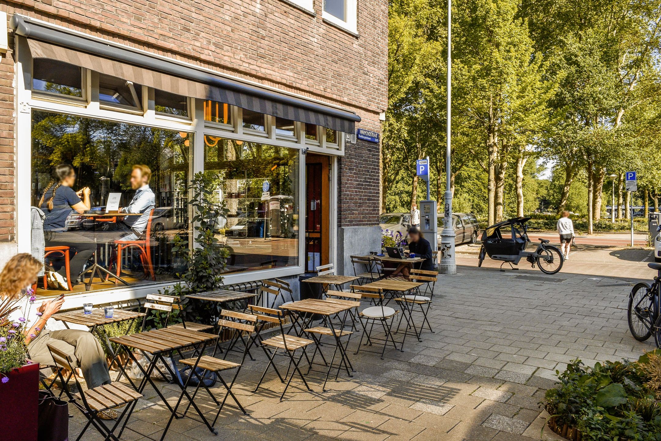 Photo 36 of Haarlemmermeerstraat 125-H