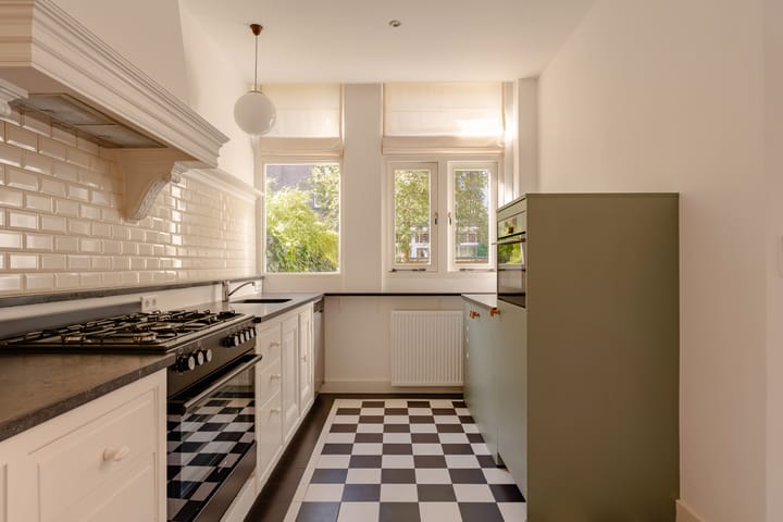 Appartement te huur: Pieter de Hoochstraat 12H, Amsterdam