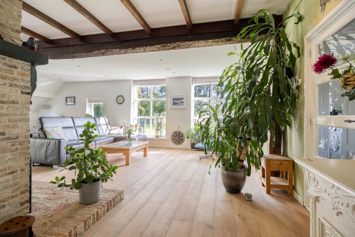 Vrijstaande woning te koop: Wolvegasterweg 81, Oldeberkoop