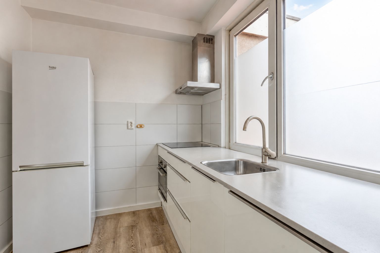 Photo 15 of Cornelis van Vollenhovenstraat 52